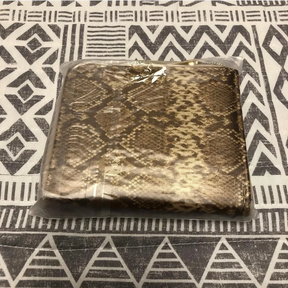 A Bathing Ape Bape Snakeskin Wallet Size Free